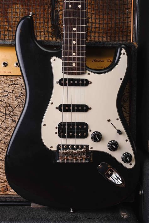 fender highway one stratocaster body.